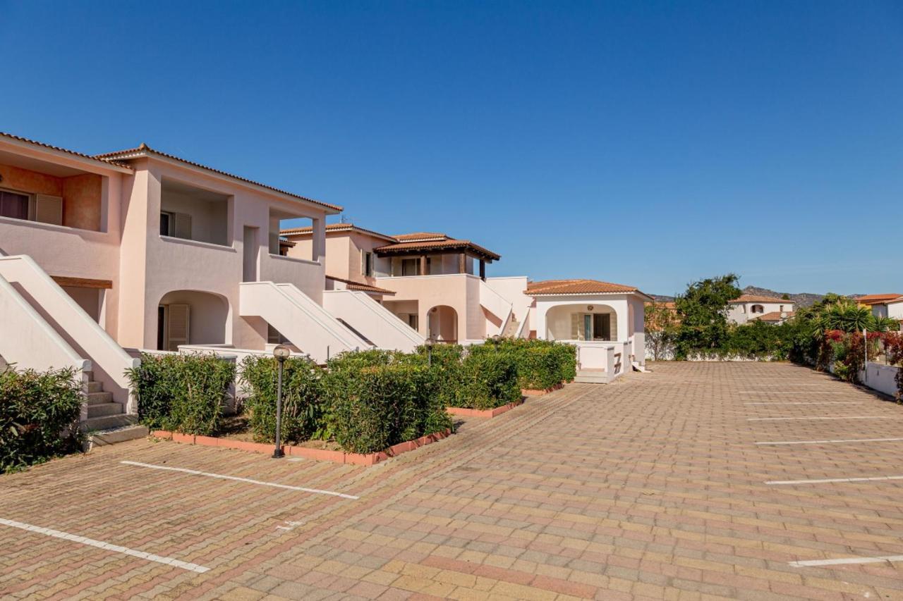 Residence Arcobaleno San Teodoro  Exterior photo
