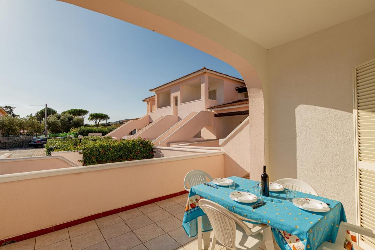 Residence Arcobaleno San Teodoro  Exterior photo